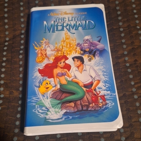 Vintage Disney Black Diamond 1989 VHS The Little Mermaid Banned Artwork Cover - Picture 2 of 8